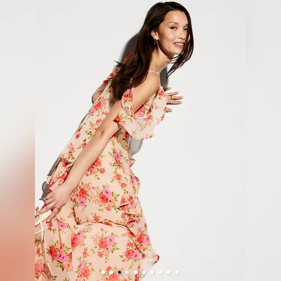 NWT The Occasion by Old Navy Off-Shoulder Ruffle Chiffon Maxi Dress Size 14  is available for purchase on au PAY Market - Imported Goods Online Store  Co.Ltd. | au PAY Market -